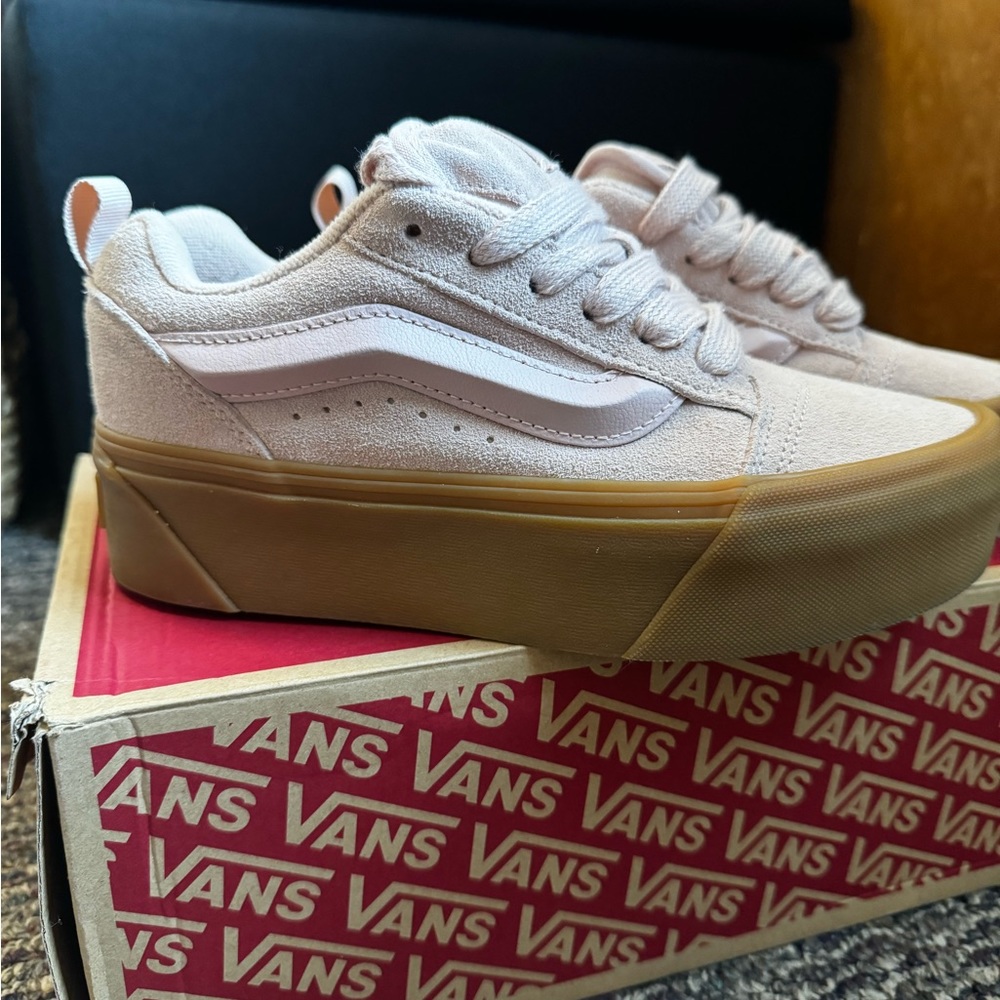 Vans Knu Stack